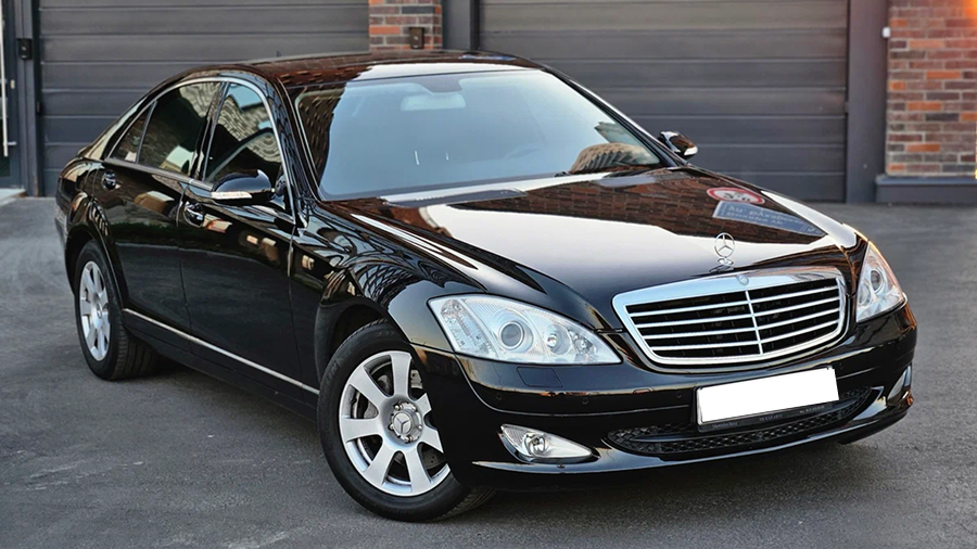 Mercedes-Benz S-Class W221 car rental